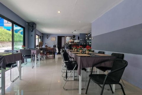 Townhouse in Pattaya, Thailand 2 bedrooms № 159949 - photo 4