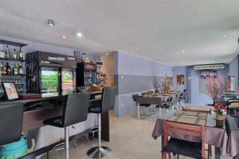 Townhouse in Pattaya, Thailand 2 bedrooms № 159949 - photo 2