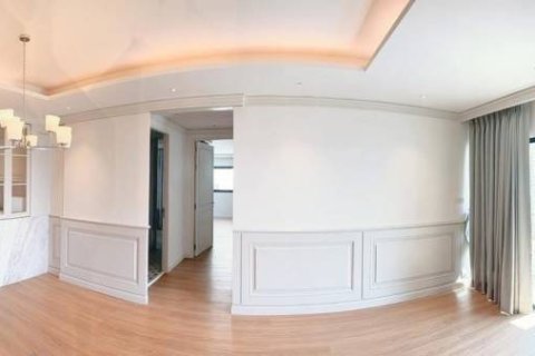 Condo in Bangkok, Thailand, 1 bedroom  № 159950 - photo 7