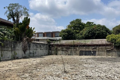 Земельный участок в Пхракханонге, Бангкок, Таиланд 784м2  № 152952 - фото 4