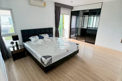 Maison à Saphan Sung, Bangkok, Thaïlande 3 chambres № 152950 - photo 11