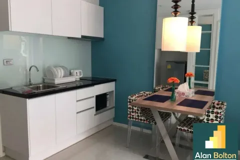 Condominio de 1 dormitorio en Jomtien Beach, Pattaya, Tailandia № 211187 - foto 2