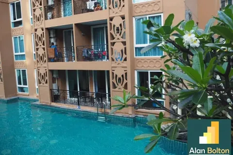 Condominio de 2 dormitorios en Jomtien Beach, Pattaya, Tailandia № 211186 - foto 12