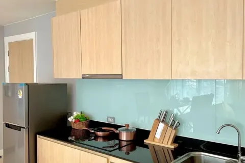 Condominio de 2 dormitorios en Jomtien Beach, Pattaya, Tailandia № 211185 - foto 4