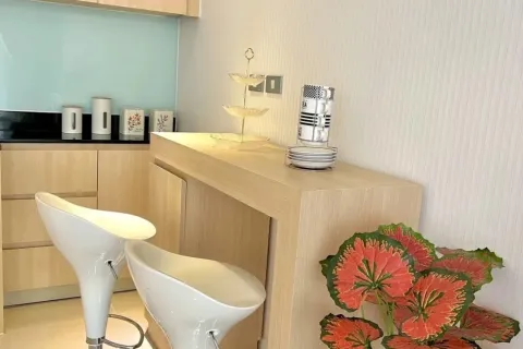 Condominio de 2 dormitorios en Jomtien Beach, Pattaya, Tailandia № 211185 - foto 7