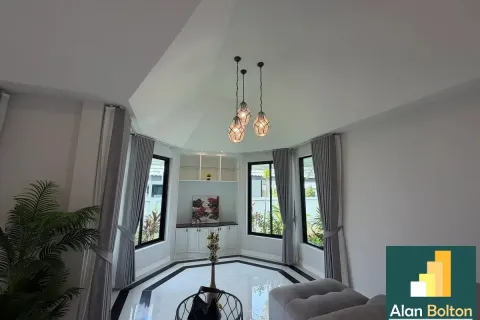 Casa de 3 dormitorios en Pattaya, Tailandia № 210798 - foto 9