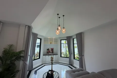 Casa de 3 dormitorios en Pattaya, Tailandia № 210798 - foto 18