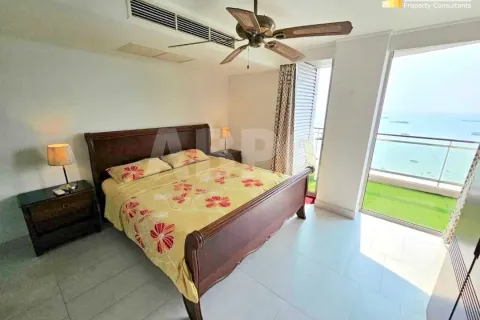 Condominio de 2 dormitorios en Pattaya, Tailandia № 210799 - foto 12