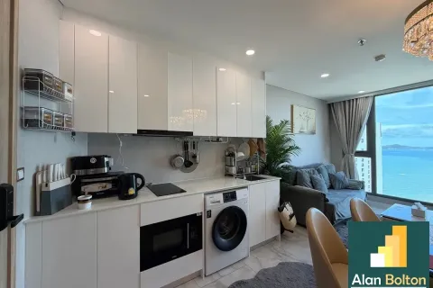Condominio de 1 dormitorio en Jomtien Beach, Pattaya, Tailandia № 210803 - foto 3