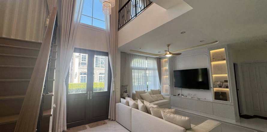 Дом в Банг Каео, Таиланд с 5 спальнями  № 161766