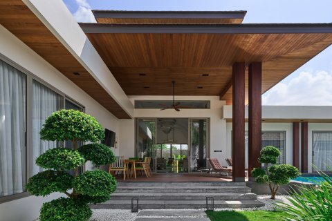 Villa in Phuket, Thailand 3 bedrooms № 161761 - photo 6