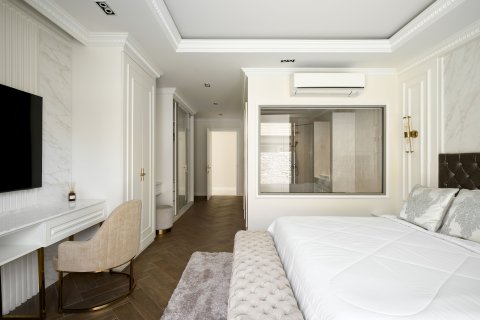 Villa in Phuket, Thailand 3 bedrooms № 161761 - photo 28