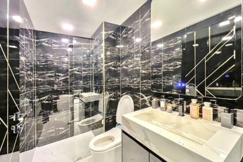 Кондоминиум с 1 спальней в Банг Ламунге, Таиланд № 118391 - фото 8