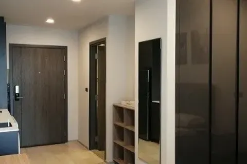 Studio in the Condo in Khlong Toei, Bangkok, Thailand  № 158370 - photo 5