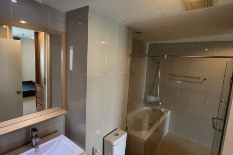 Studio in the Condo in Watthana, Bangkok, Thailand  № 158371 - photo 6