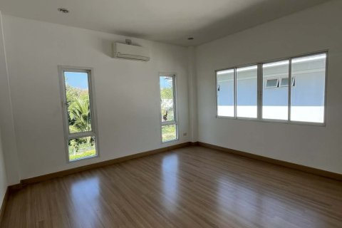 Дом в Чиангмае, Таиланд с 4 спальнями  № 158365 - фото 17