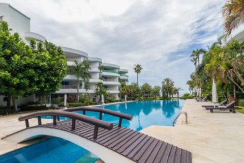 Apartment in Hua Hin, Thailand 2 bedrooms № 193408