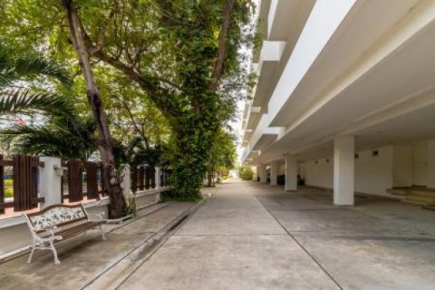 Apartment in Hua Hin, Thailand 2 bedrooms № 193407 - photo 3