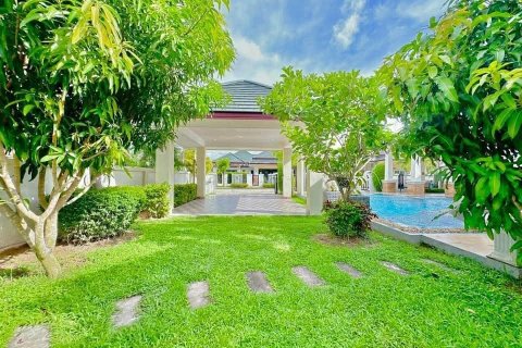 Вилла в Паттайе, Таиланд с 4 спальнями  № 148387 - фото 30