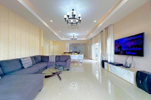 Вилла в Паттайе, Таиланд с 4 спальнями  № 148387 - фото 8