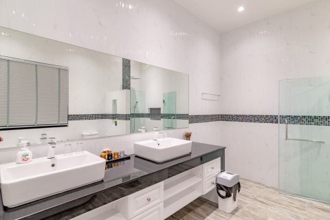 Вилла в Ча-аме, Таиланд с 5 спальнями № 148390 - фото 23