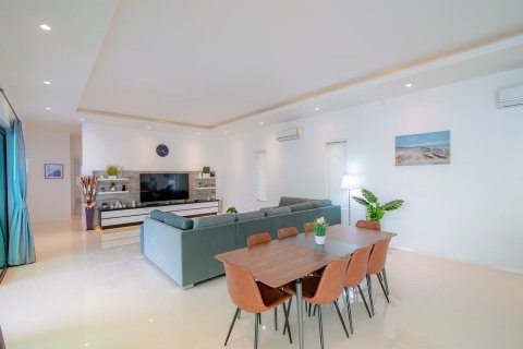 Вилла в Ча-аме, Таиланд с 5 спальнями № 148390 - фото 19