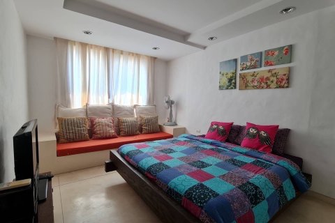 Condo in Hua Hin, Thailand, 2 bedrooms  № 148392 - photo 6