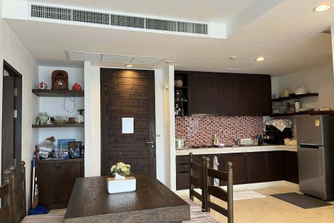 Condo in Hua Hin, Thailand, 2 bedrooms  № 148392 - photo 2