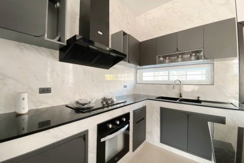 Villa in Hua Hin, Thailand 3 bedrooms № 169911 - photo 10