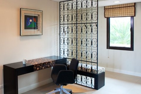 Eigentumswohnung in Hua Hin, Thailand, 3 Schlafzimmer  № 221970 - Foto 4