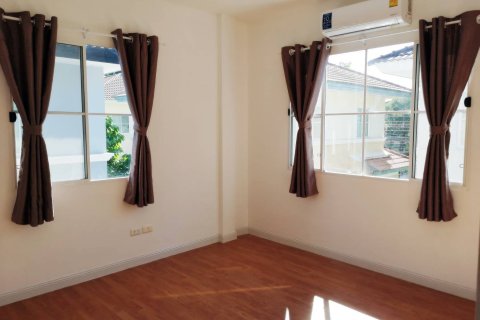 Дом в Самутпракане, Таиланд с 3 спальнями  № 153048 - фото 14