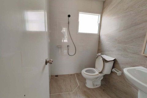 Condo à Bang Phli Yai, Thaïlande, 4 chambres  № 153046 - photo 7