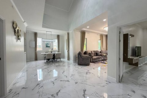 Вилла в Хуа Хине, Таиланд с 3 спальнями  № 159961 - фото 3