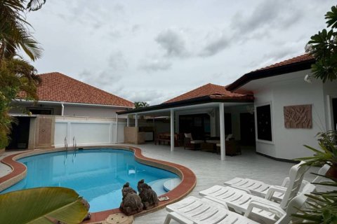 Вилла в Хуа Хине, Таиланд с 3 спальнями № 159964 - фото 1