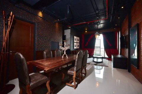 Condo in Bangkok, Thailand, 3 bedrooms  № 180977 - photo 8