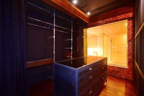 Condo in Bangkok, Thailand, 3 bedrooms  № 180977 - photo 22