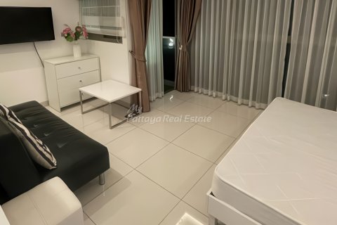 Студия в кондо в Паттайе, Таиланд № 152438 - фото 6