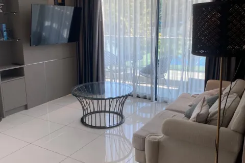 Кондоминиум с 2 спальнями в Паттайе, Таиланд № 159041