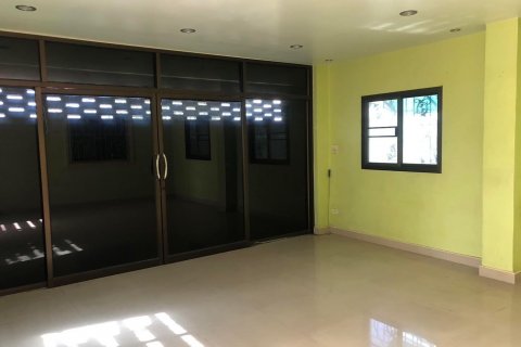 Дом в Бангкоке, Таиланд с 6 спальнями  № 138493 - фото 13