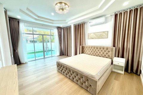 Villa à Pattaya, Thaïlande 3 chambres № 145110 - photo 4