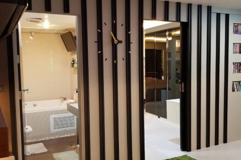 Studio in the Condo in Pak Kret, Thailand  № 167283 - photo 3