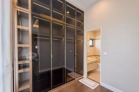 Maison à Bang Kapi, Bangkok, Thaïlande 4 chambres № 167287 - photo 20