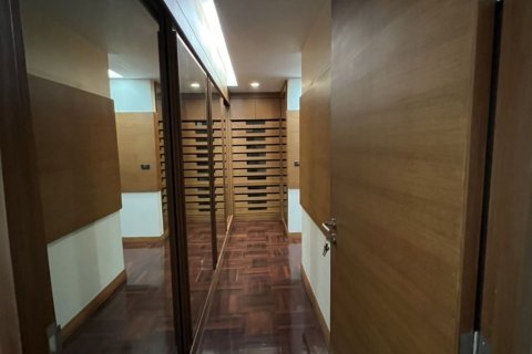 Кондоминиум с 4 спальнями в Клонг Тоэй, Бангкок, Таиланд № 167284 - фото 24