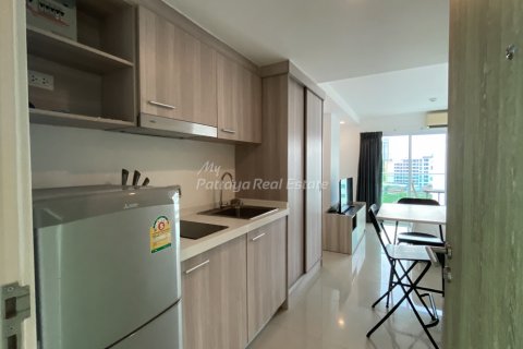 สตูดิโอในคอนโดมิเนียมในบางเสร่, ประเทศไทย № 205176