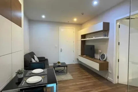 Condo à Phra Khanong, Bangkok, Thaïlande, 1 chambre  № 220036