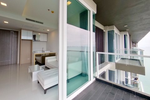 Studio in the Condo in Pattaya, Thailand  № 153203 - photo 2