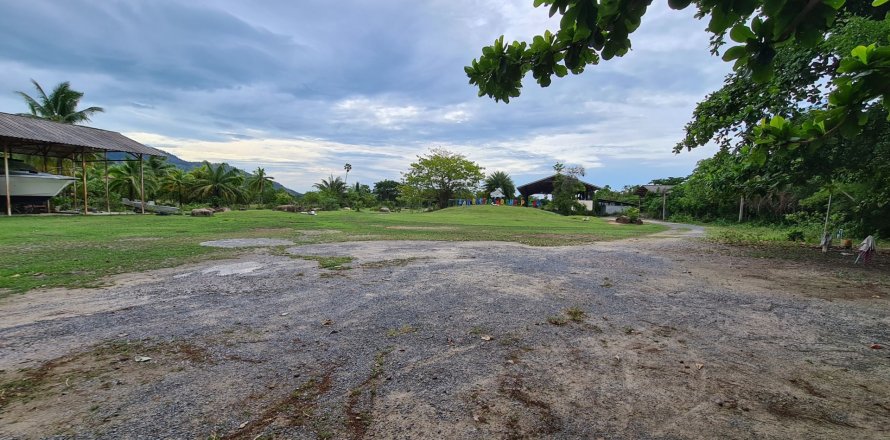 Земельный участок в Самуи, Таиланд 18704м2  № 153201