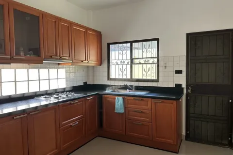 House in Pattaya, Thailand 3 bedrooms № 153200 - photo 8