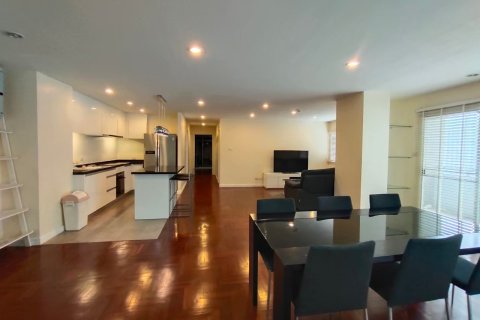 คอนโดมิเนียมในกรุงเทพฯ, ประเทศไทย, 2 ห้องนอน № 202139 - รูปถ่าย 2