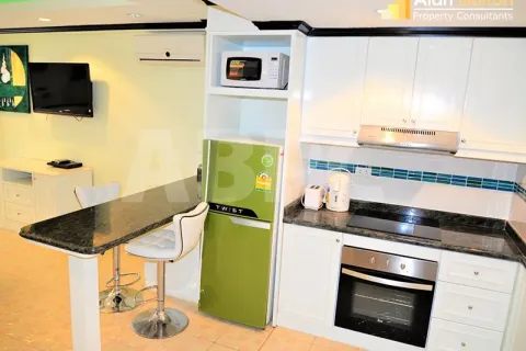 Condominio de 1 dormitorio en Jomtien Beach, Pattaya, Tailandia № 211197 - foto 5